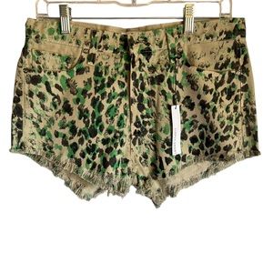 NWT SIMPLY SHORT SHORTS